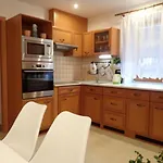 La Guccinela Апартаменты *