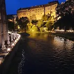 La Guccinela *