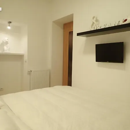 La Guccinela Czeski Krumlow